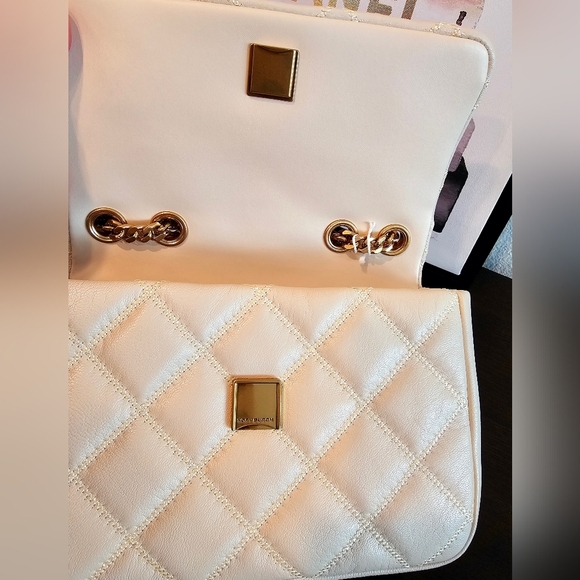 NWT Tory burch willa shoulder bag . - Picture 10 of 11